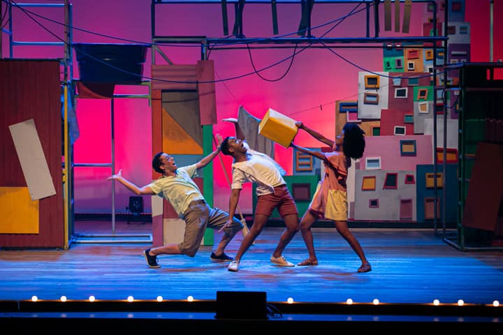 A Menina do Meio do Mundo - Elza Soares para Crianças A Menina do Meio do Mundo - Elza Soares para Crianças