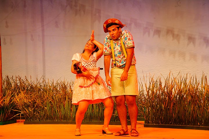 Luiz e Nazinha - Luiz Gonzaga para Crianças Luiz e Nazinha - Luiz Gonzaga para Crianças