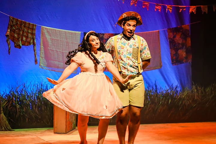 Luiz e Nazinha - Luiz Gonzaga para Crianças Luiz e Nazinha - Luiz Gonzaga para Crianças