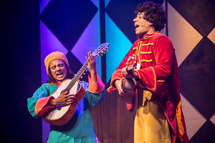 Tropicalinha - caetano e Gil para Crianças Tropicalinha - caetano e Gil para Crianças